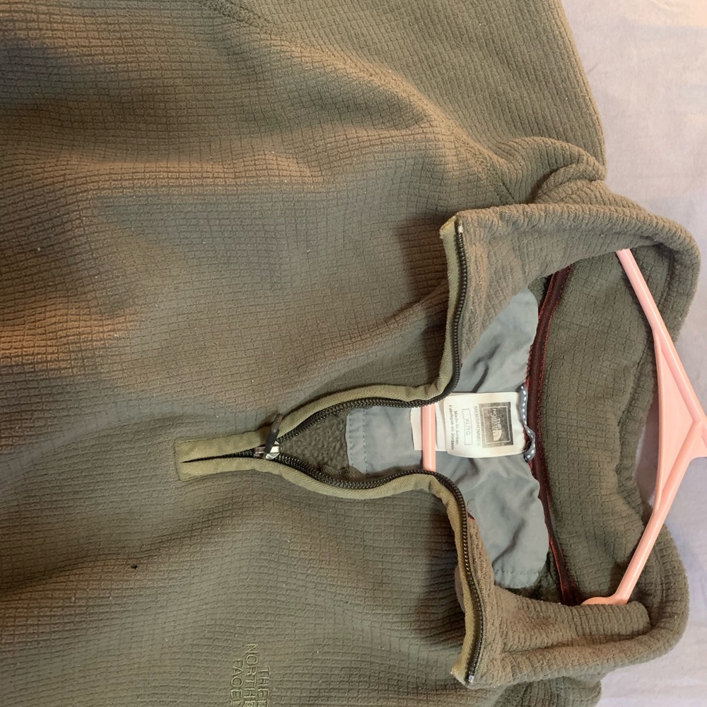 Pullover jacket - Picture 2 of 2